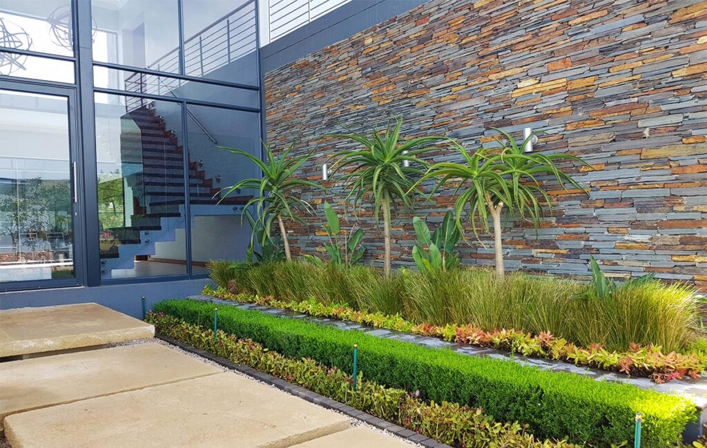 Designing Corporate Gardens That Reflect Your Brand Identity